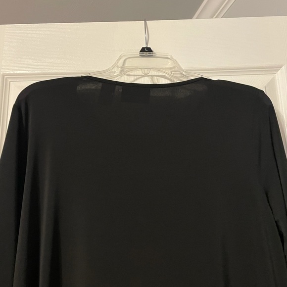 Alfred Dunner Asymmetrical Geometric Print Blouse - Picture 10 of 12